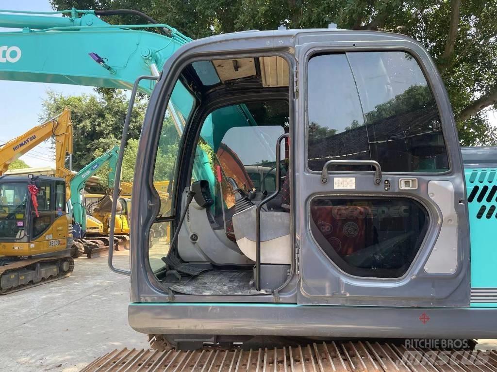 Kobelco SK130-8 Közepes (midi) kotrók 7 t - 12 t