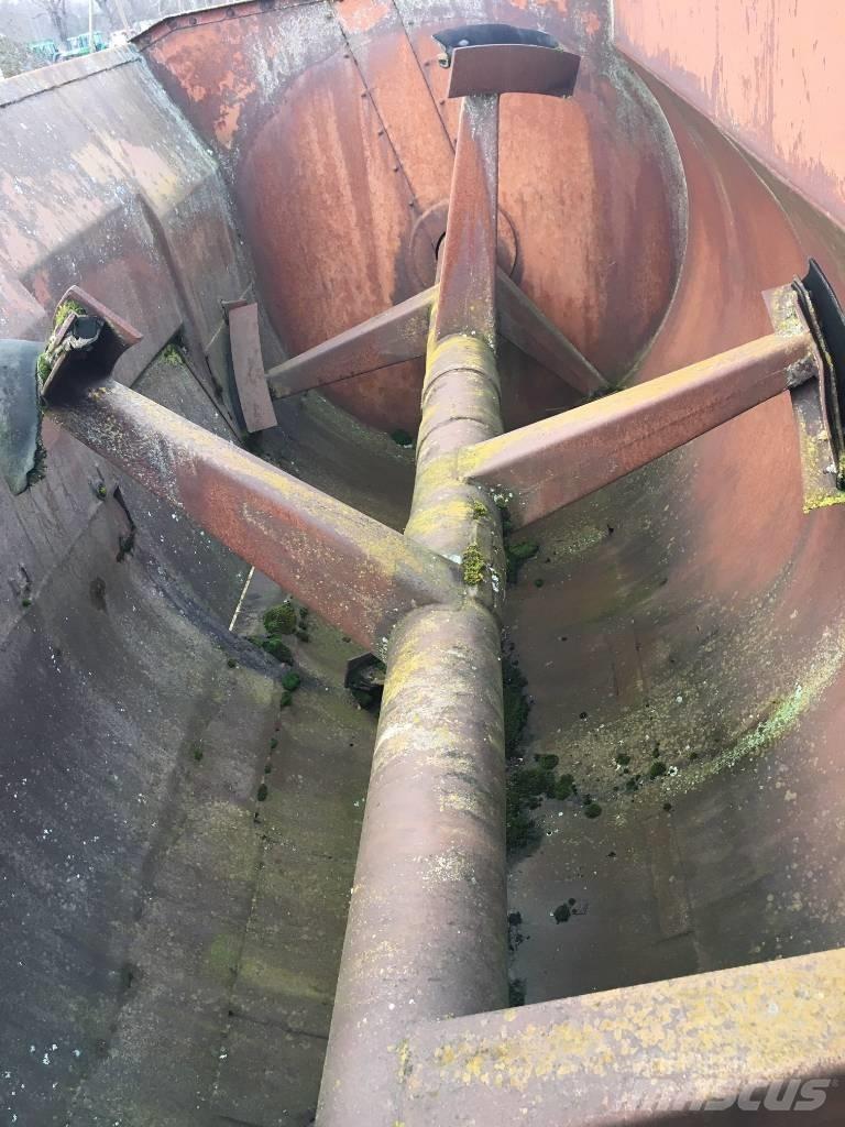 Samson feeder Takarmánykeverők