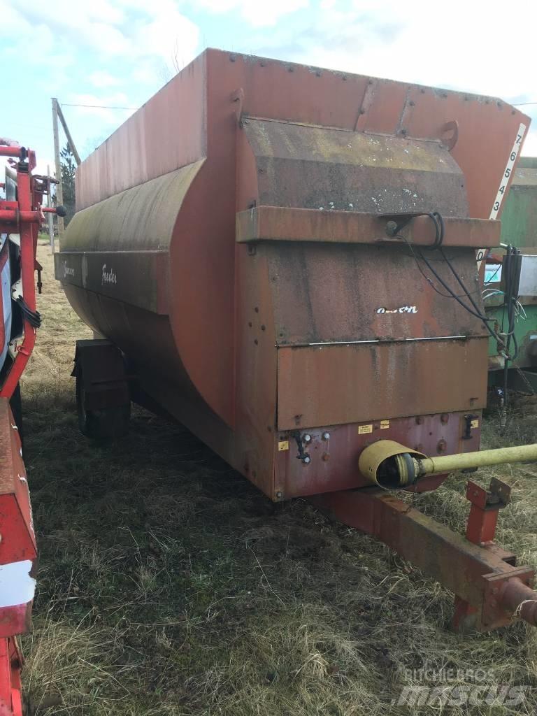 Samson feeder Takarmánykeverők