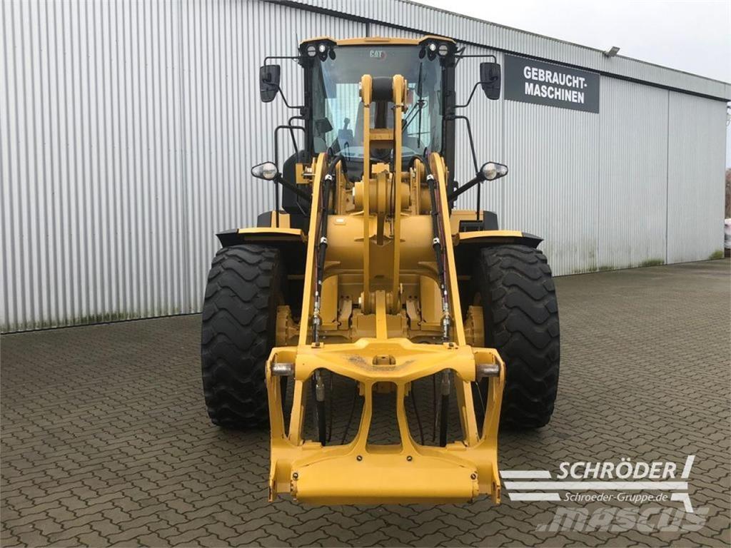  938 HL Gumikerekes homlokrakodók