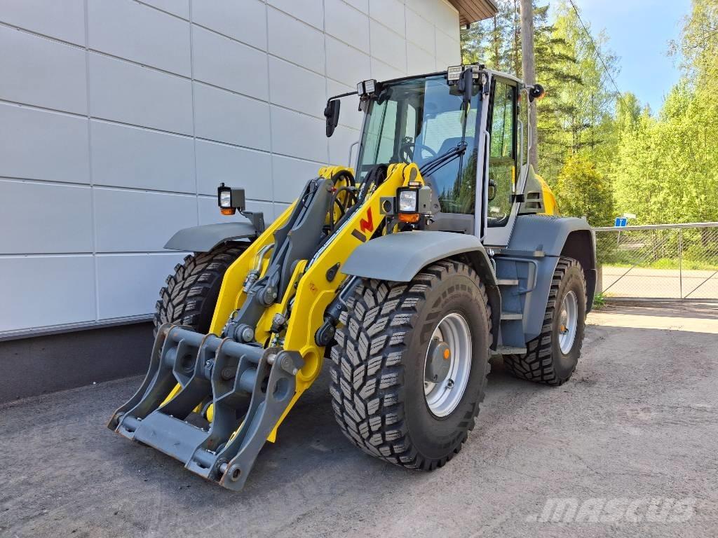 Wacker Neuson WL 95 Gumikerekes homlokrakodók