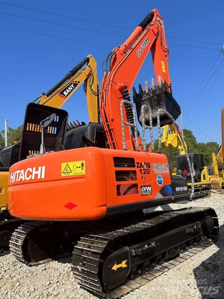 Hitachi ZX 120 Közepes (midi) kotrók 7 t - 12 t