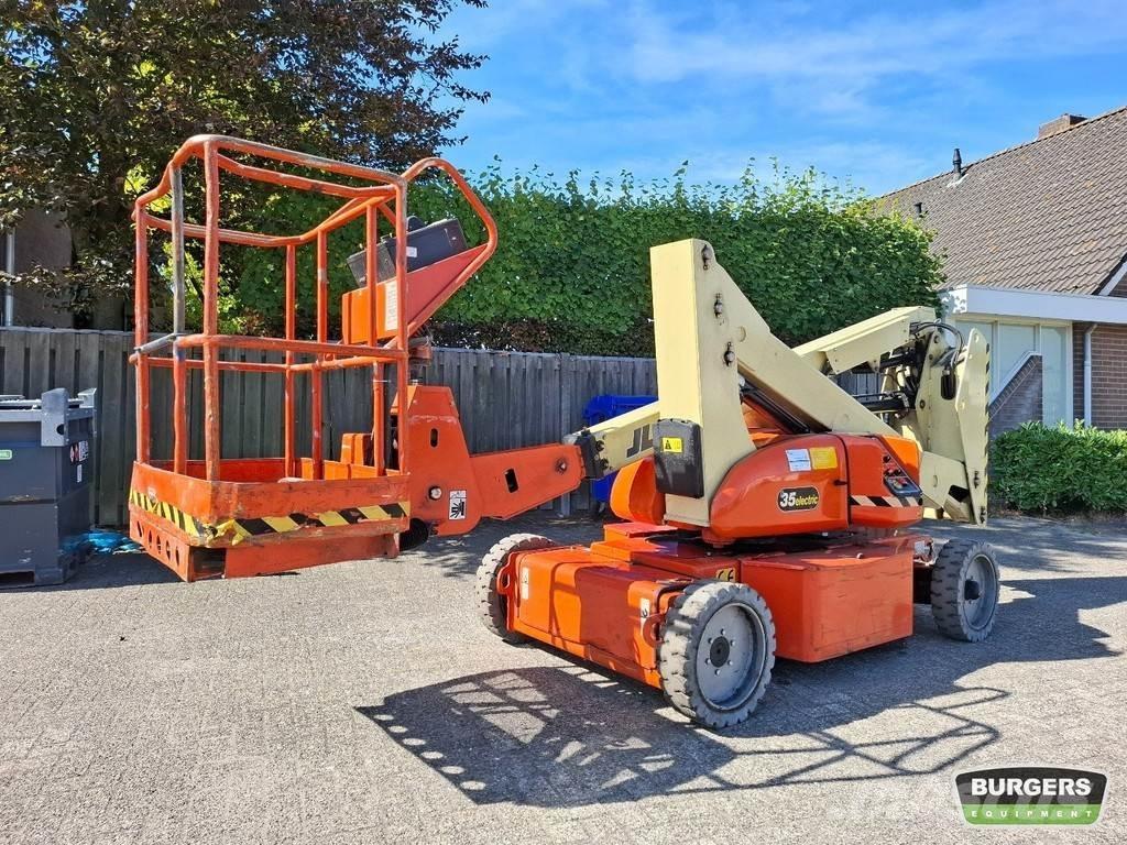 JLG N35E Karos emelők