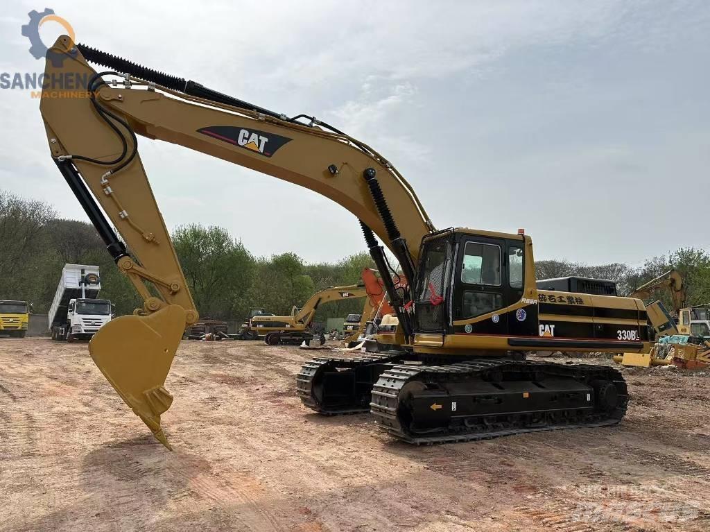 CAT 330 B L Lánctalpas kotrók