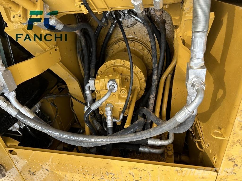 CAT 325D Lánctalpas kotrók