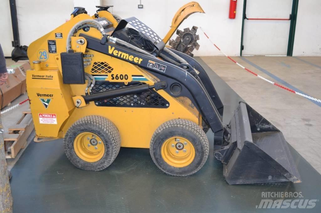Vermeer S600 Univerzális rakodók