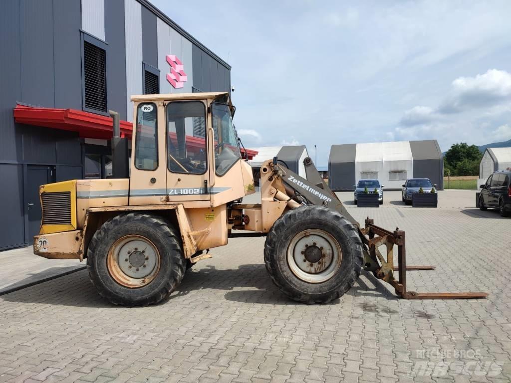 Zettelmeyer ZL1002 Gumikerekes homlokrakodók