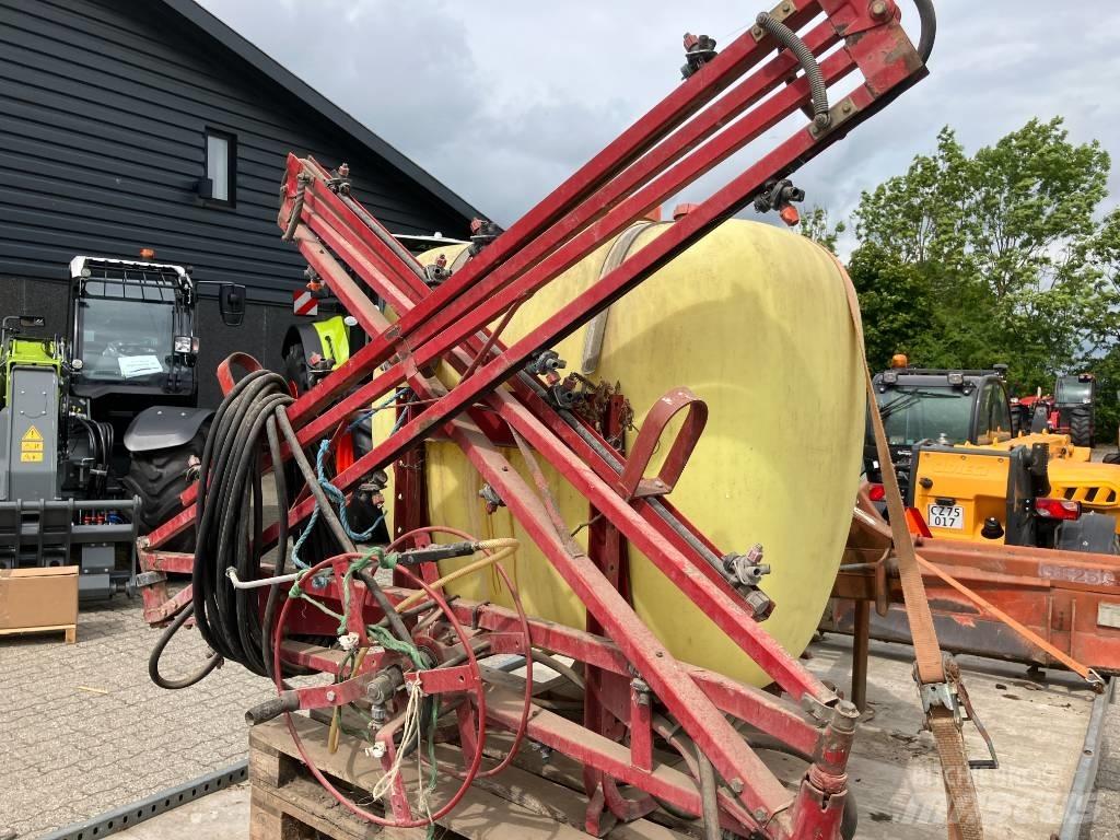 Hardi NK 600 Rögzített trágyaszórók