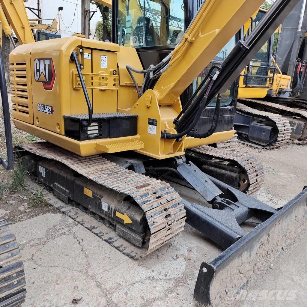 CAT 305.5 E2 Lánctalpas kotrók