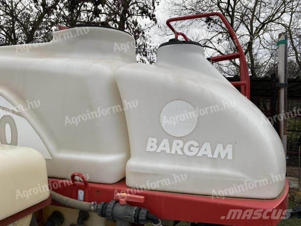 Bargam Elios 2200 Vontatott trágyaszórók