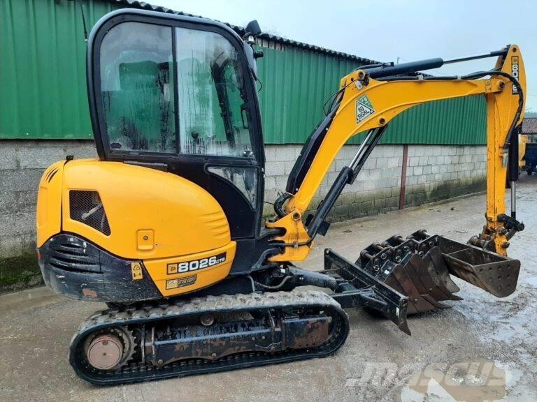 JCB 8026 Mini kotrók < 7t