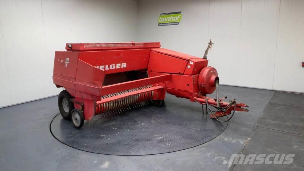 Welger AP 830 Szögletes bálázók
