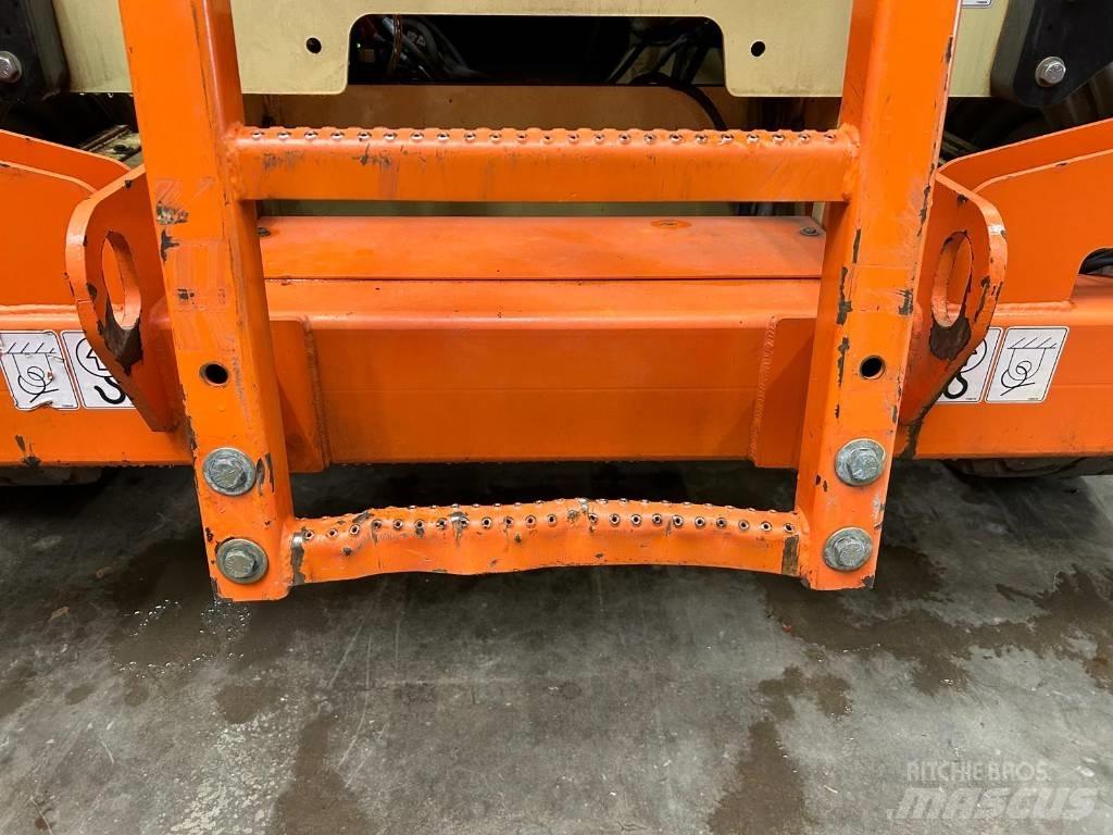 JLG M 4069 LE Ollós emelők