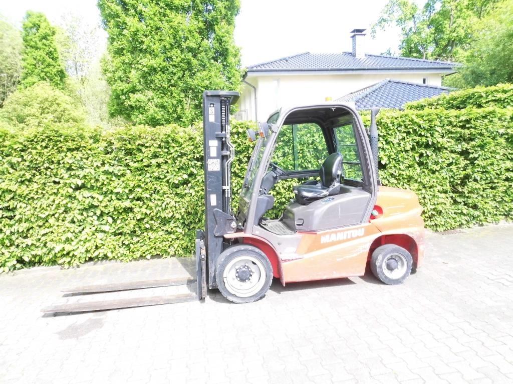 Manitou MI 35 D Dízel targoncák