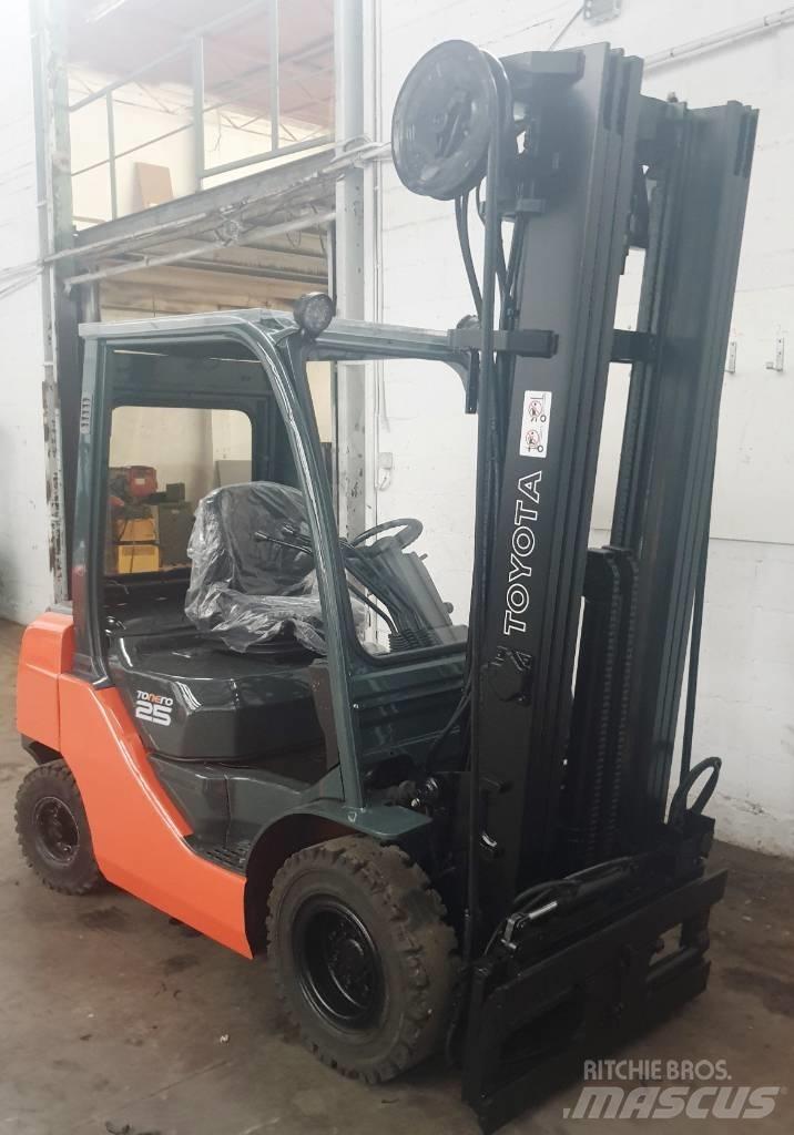 Toyota 52-8 FD 25 Dízel targoncák