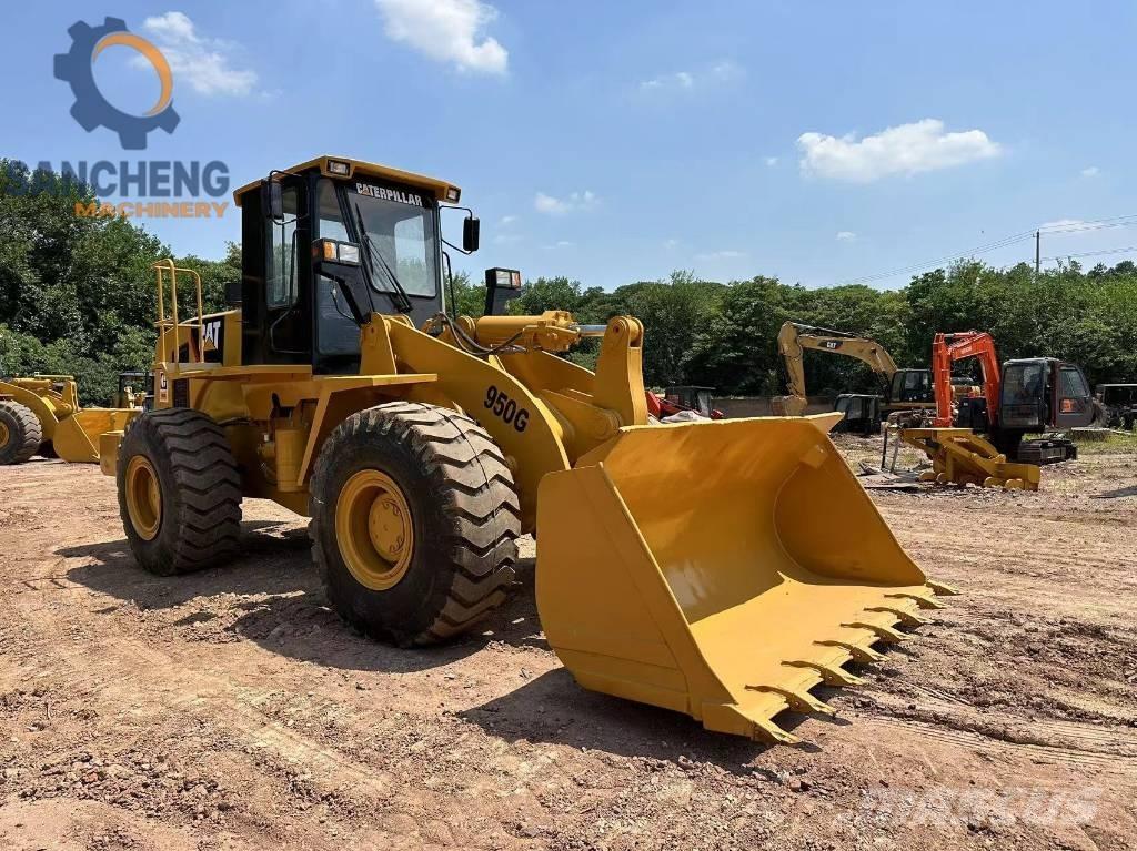 CAT 950 G Gumikerekes homlokrakodók