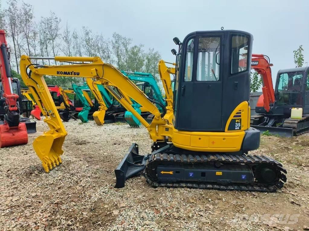 Komatsu PC 35 MR Mini kotrók < 7t