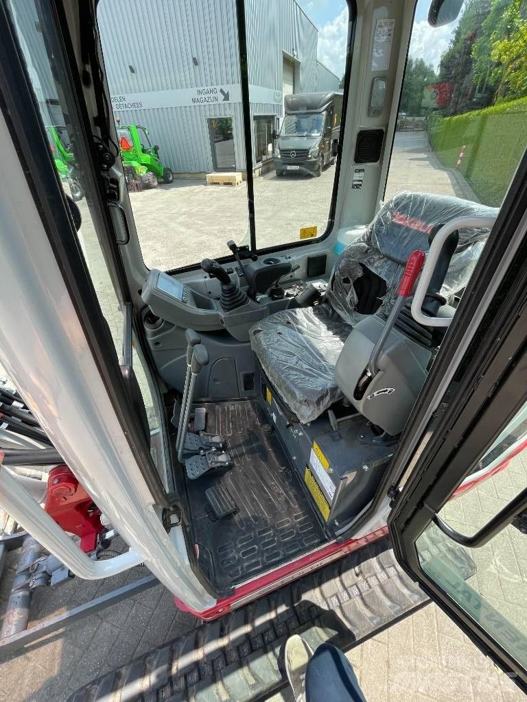 Takeuchi TB 225 Mini kotrók < 7t