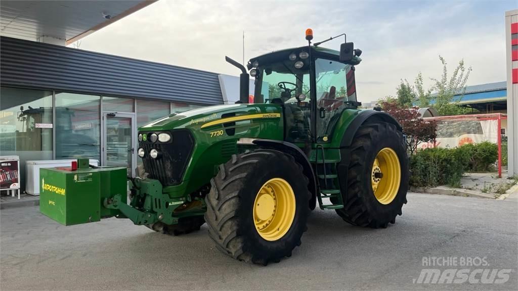 John Deere 7730 Traktorok