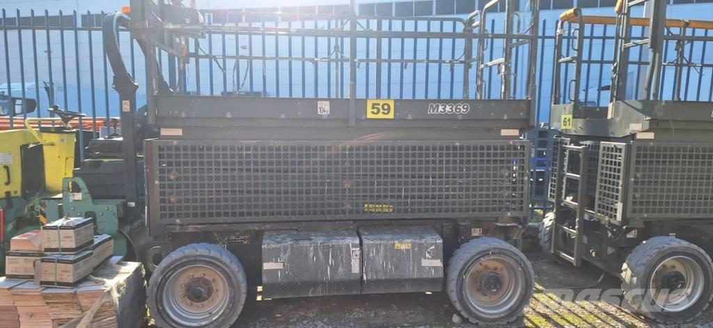 JLG M 3369 Ollós emelők
