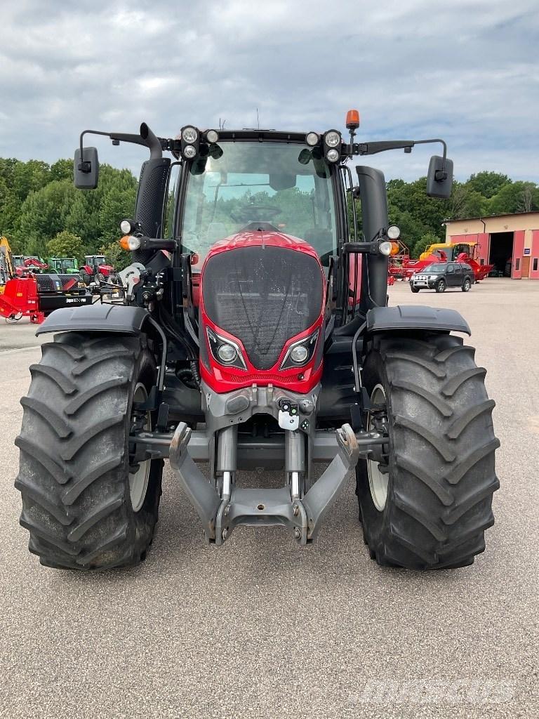 Valtra N174 Versu Traktorok
