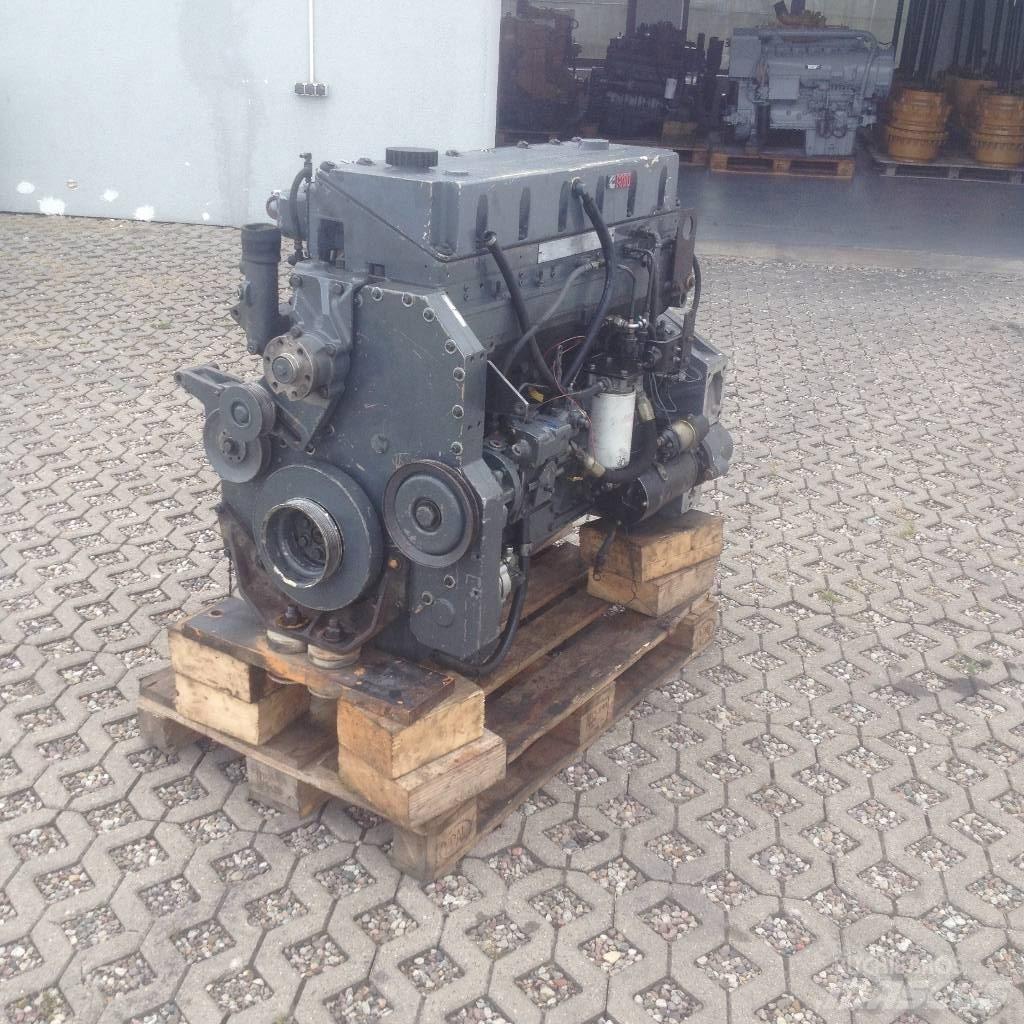 Cummins MTA 11 Gumikerekes homlokrakodók