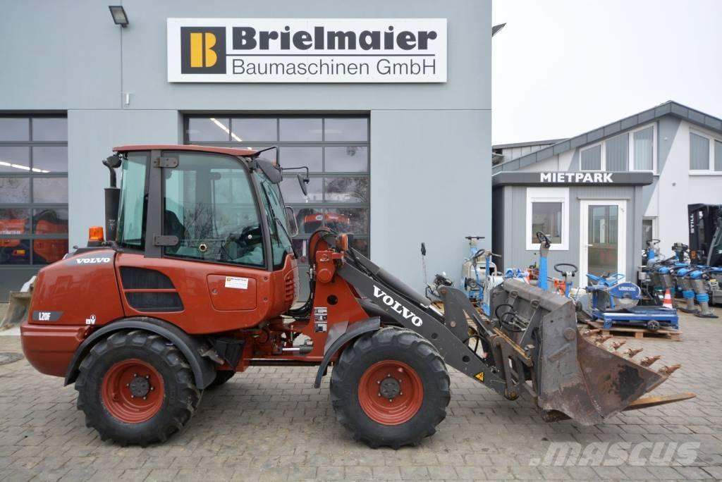 Volvo L 20 F Gumikerekes homlokrakodók