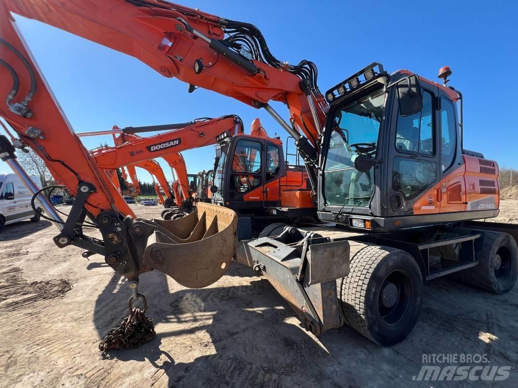 Doosan DX140W-5 Gumikerekes kotrók
