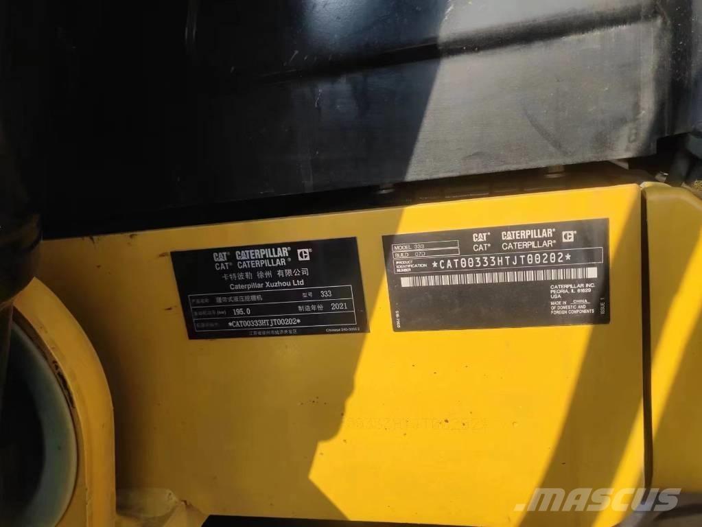 CAT 2021 CAT 333 Lánctalpas kotrók