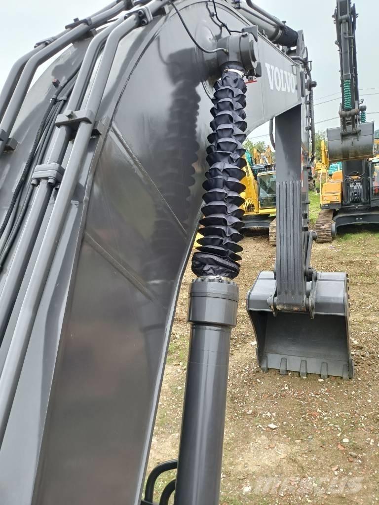 Volvo EX480D Lánctalpas kotrók