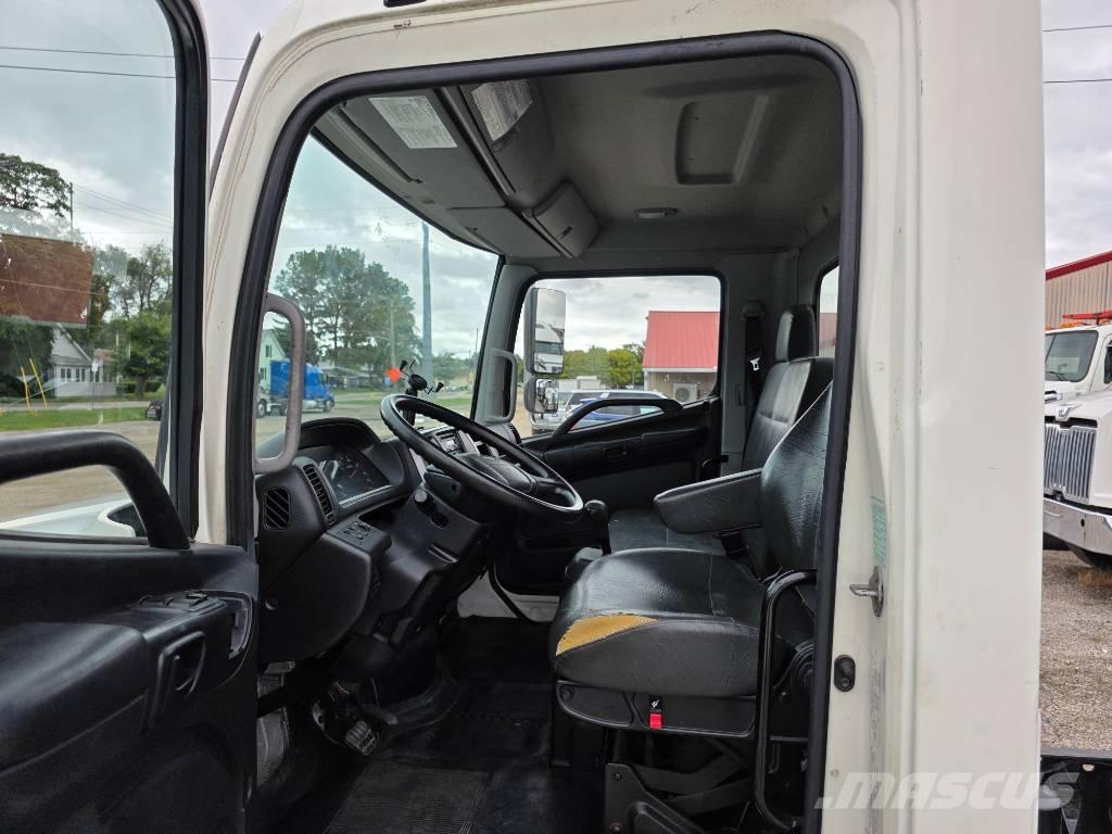 Hino 268 Fülkés alváz