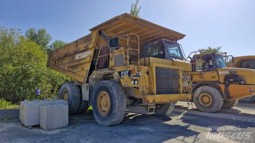 CAT 771D Nehézdömper