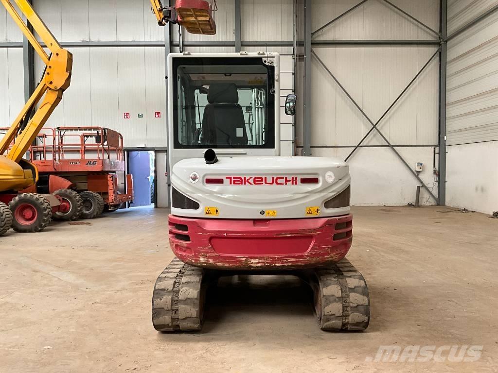 Takeuchi TB 250-2 Mini kotrók < 7t