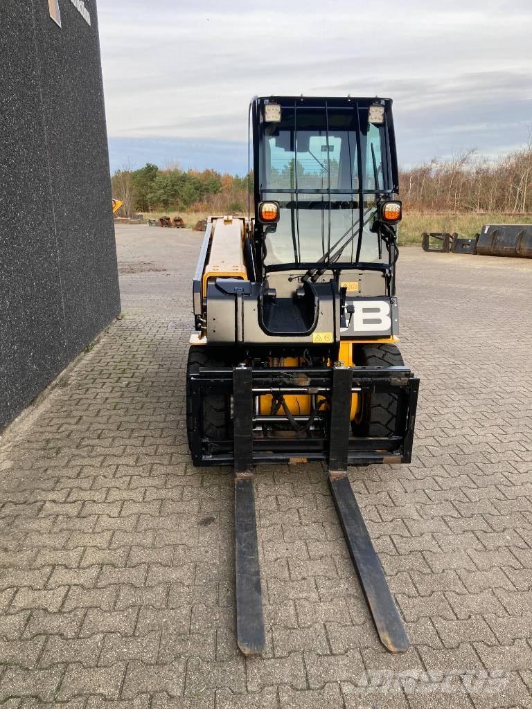 JCB TLT 35-22E-2WD Teleszkópos rakodók