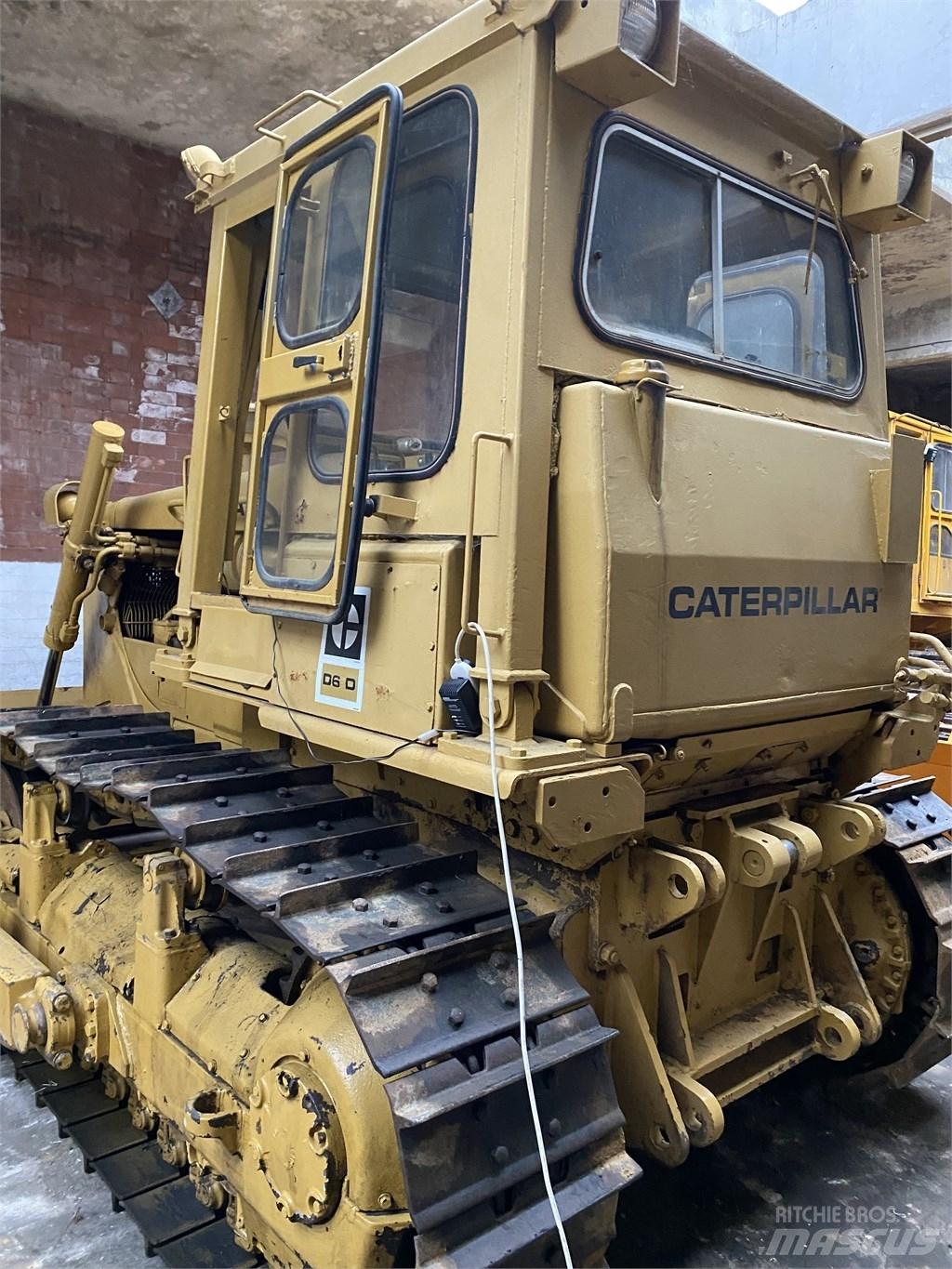 CAT D 6 D LGP lánctalpas dózerek