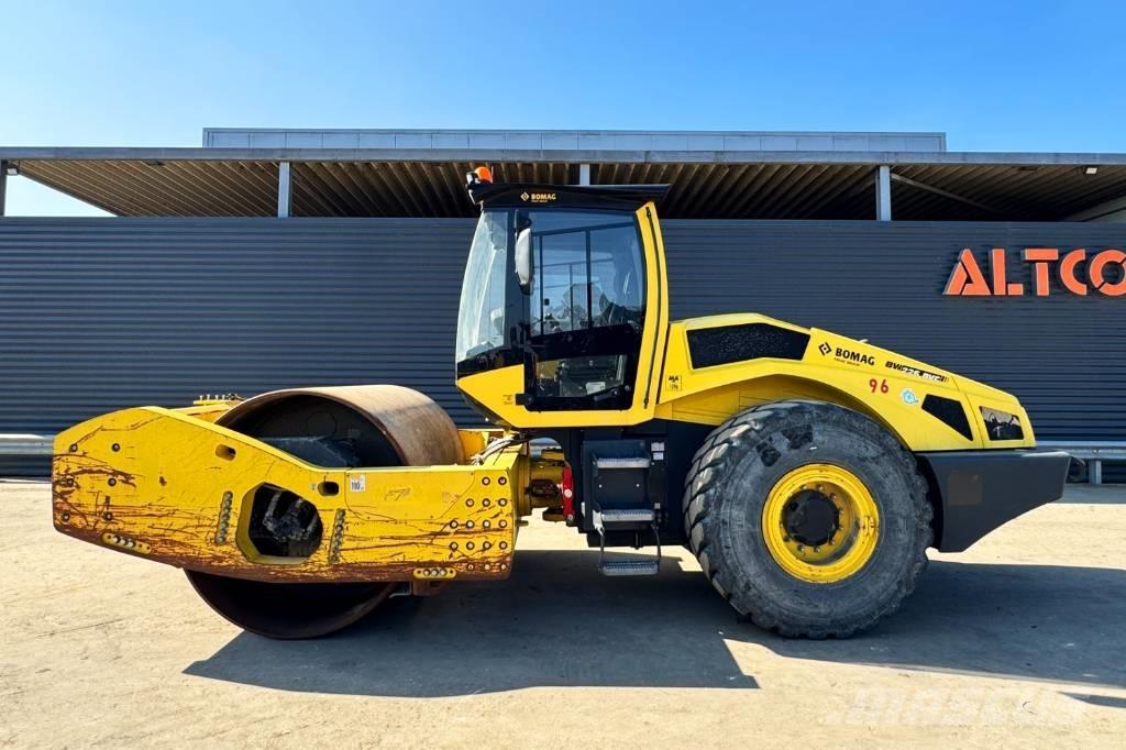 Bomag BW 226 BVC-5 Egydobos hengerek
