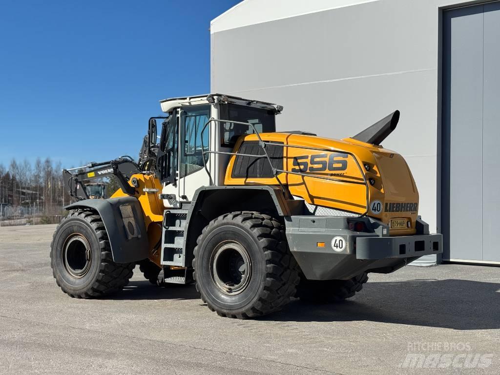 Liebherr L 556 Gumikerekes homlokrakodók
