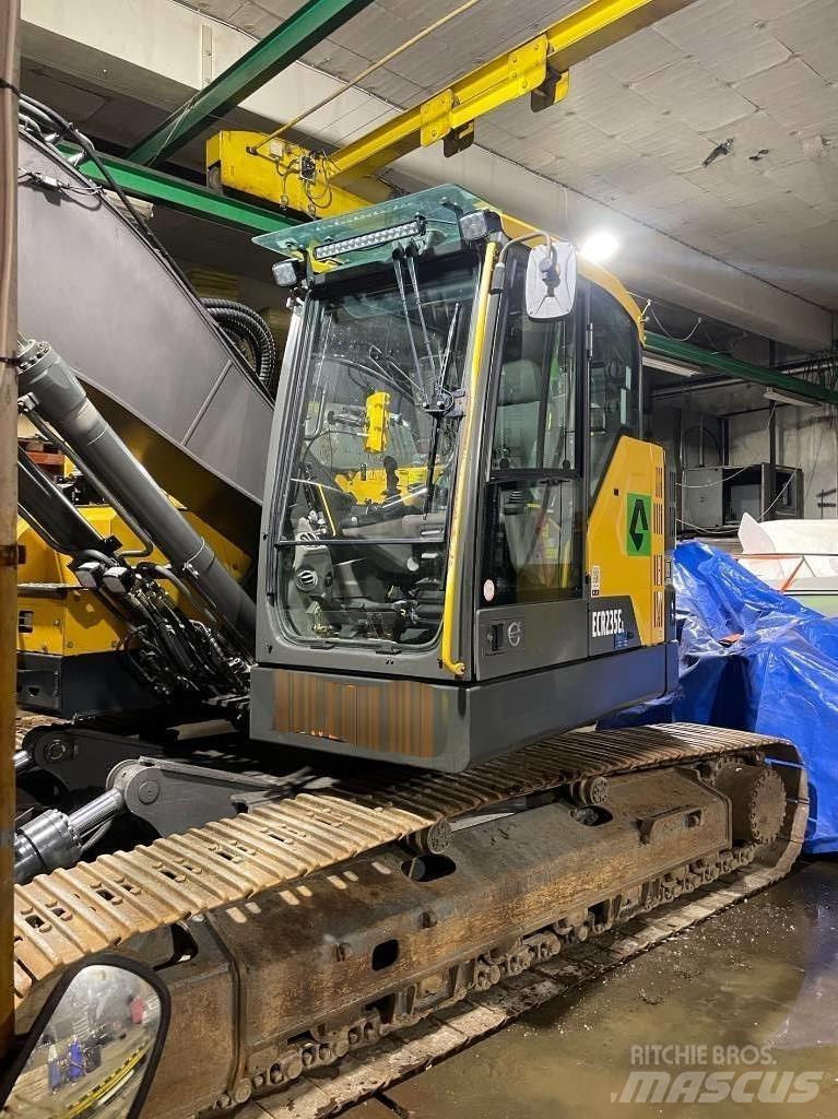 Volvo ECR 235 E Lánctalpas kotrók