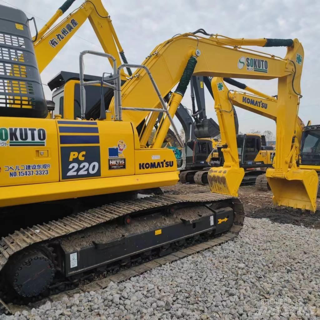 Komatsu PC 220-8 Lánctalpas kotrók