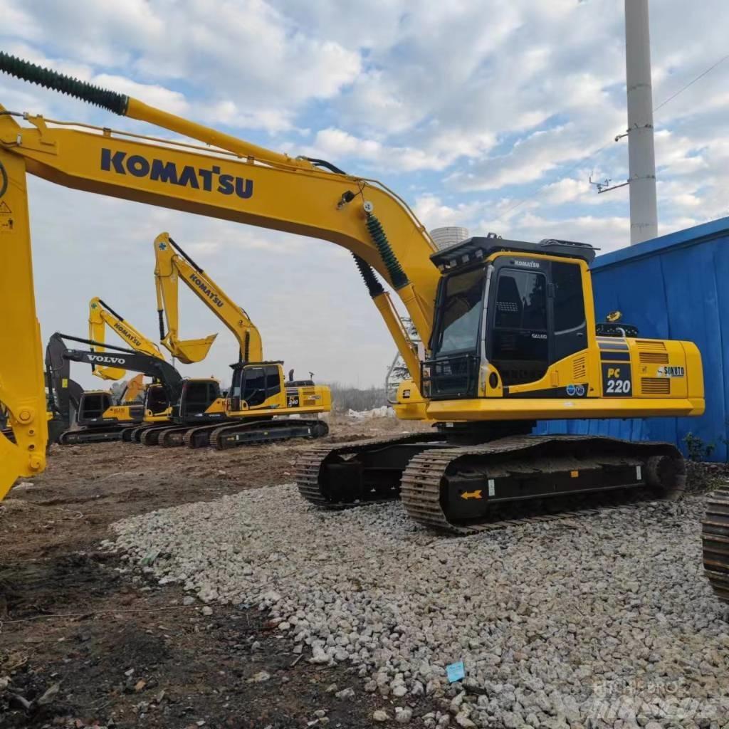 Komatsu PC 220-8 Lánctalpas kotrók