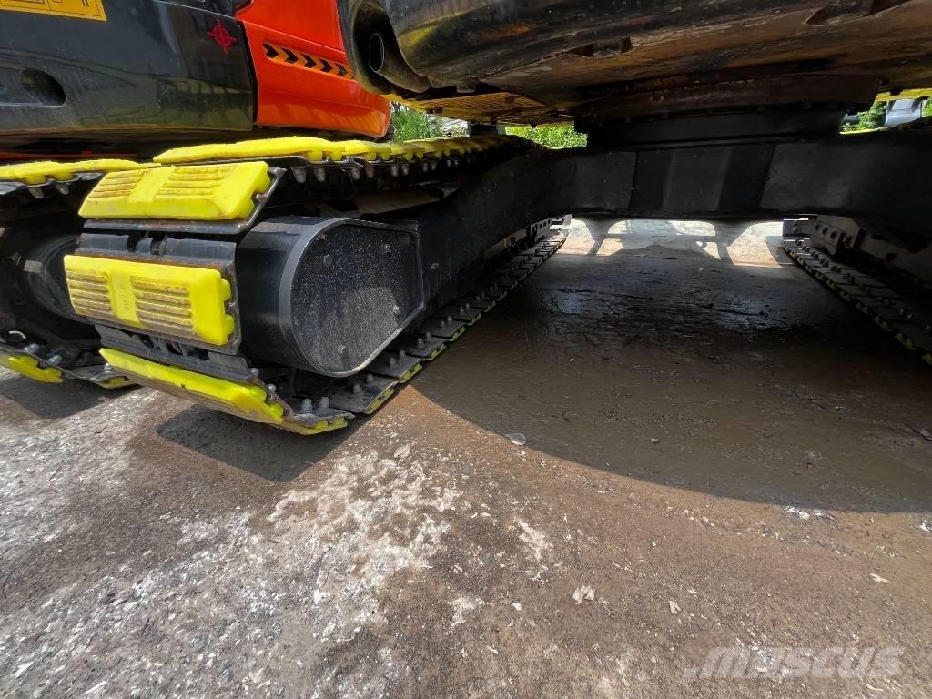Komatsu PC 55 MR Mini kotrók < 7t