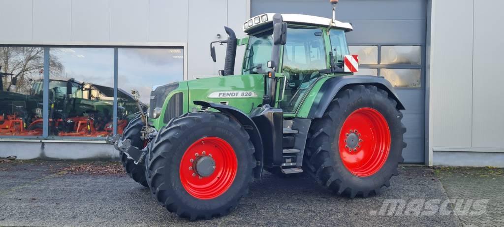 Fendt 820 Vario TMS Traktorok