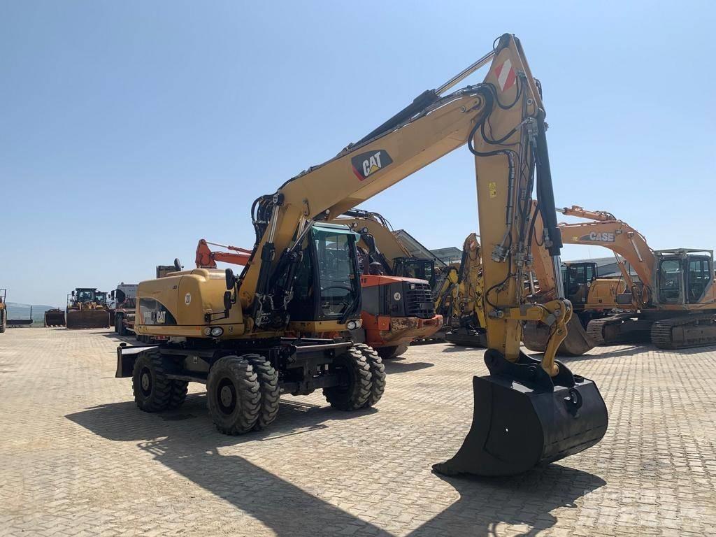 CAT M 316 D Gumikerekes kotrók