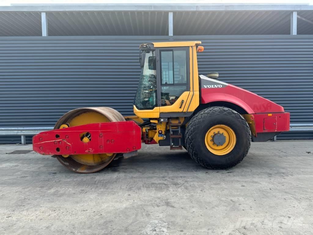 Volvo SD135B Egydobos hengerek