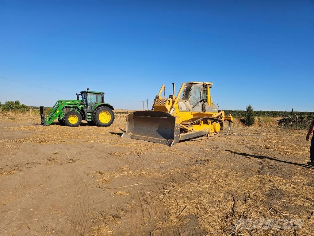 Komatsu D 65 EX 12 lánctalpas dózerek