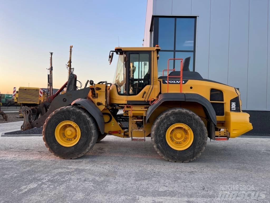Volvo L 110 H Gumikerekes homlokrakodók