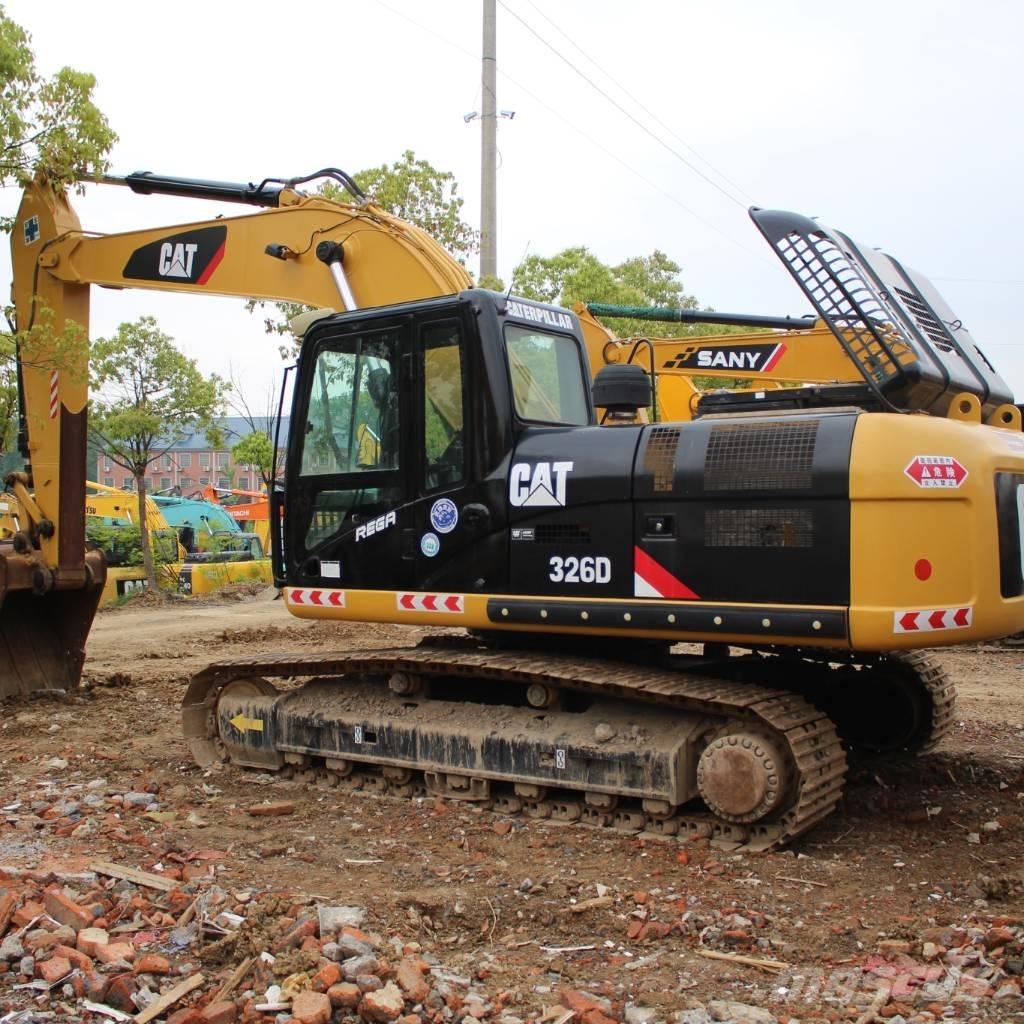CAT 326D Lánctalpas kotrók
