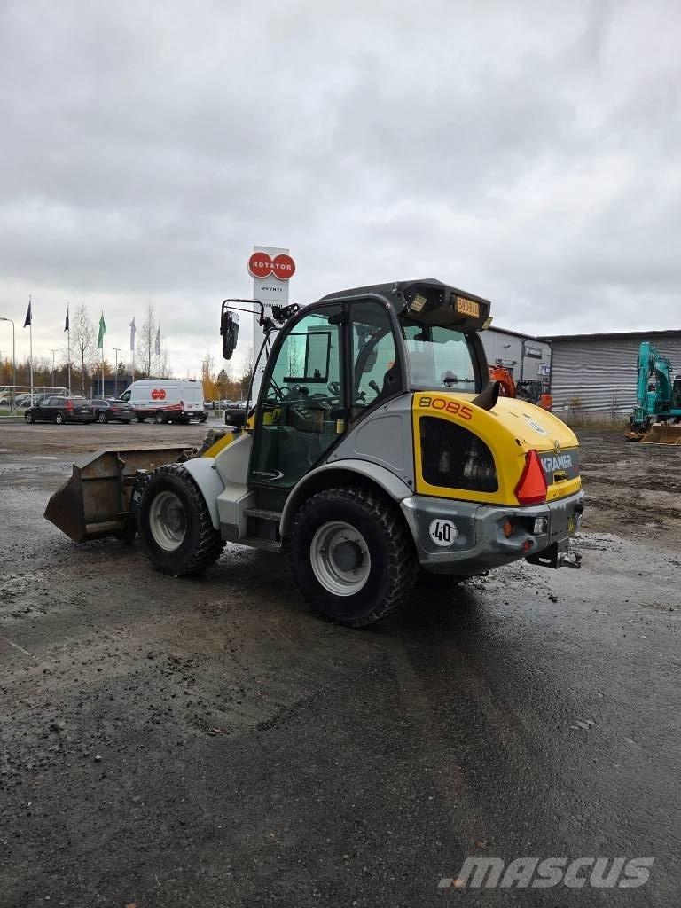 Kramer 8085 Gumikerekes homlokrakodók