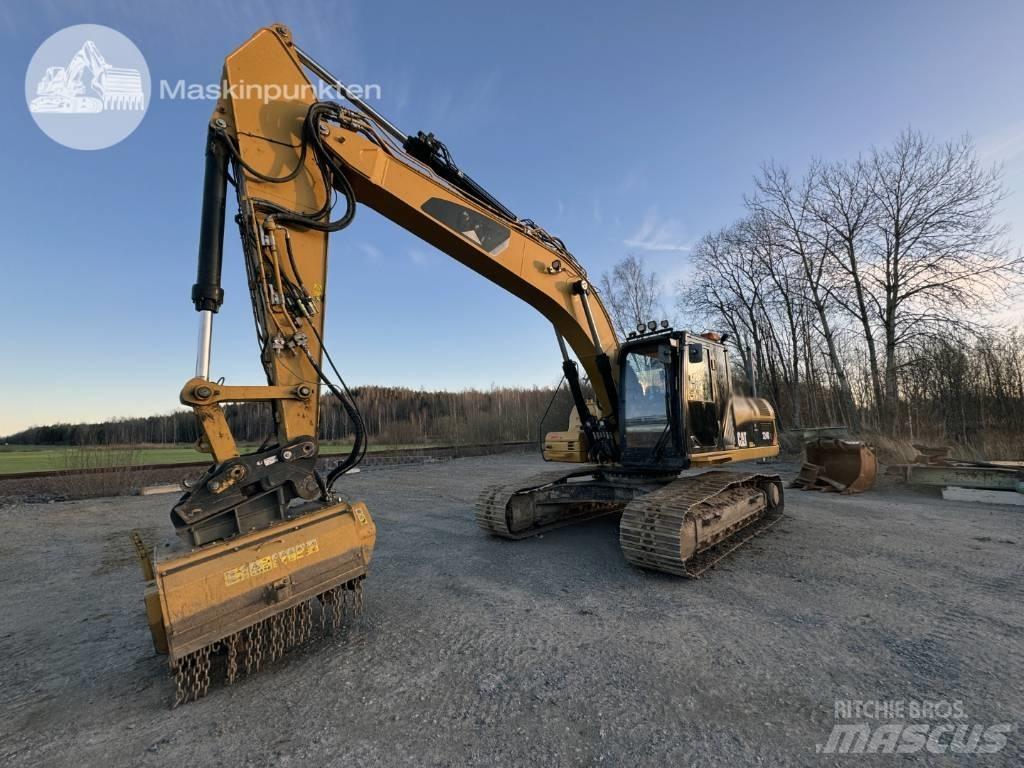 CAT 324 D L Lánctalpas kotrók
