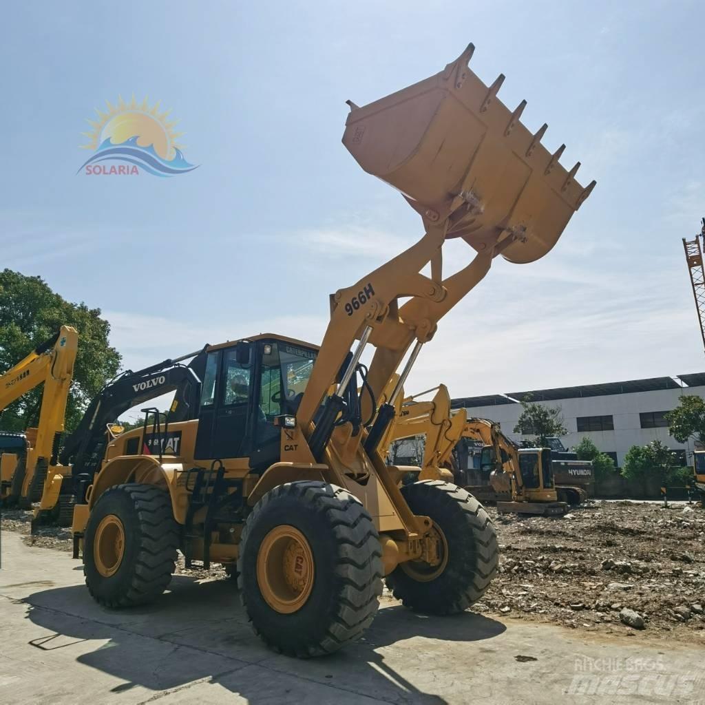 CAT 966 H Gumikerekes homlokrakodók